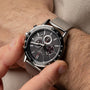 Orologio "Comfort Crusher" con acero e design argento con cinturino in texture.