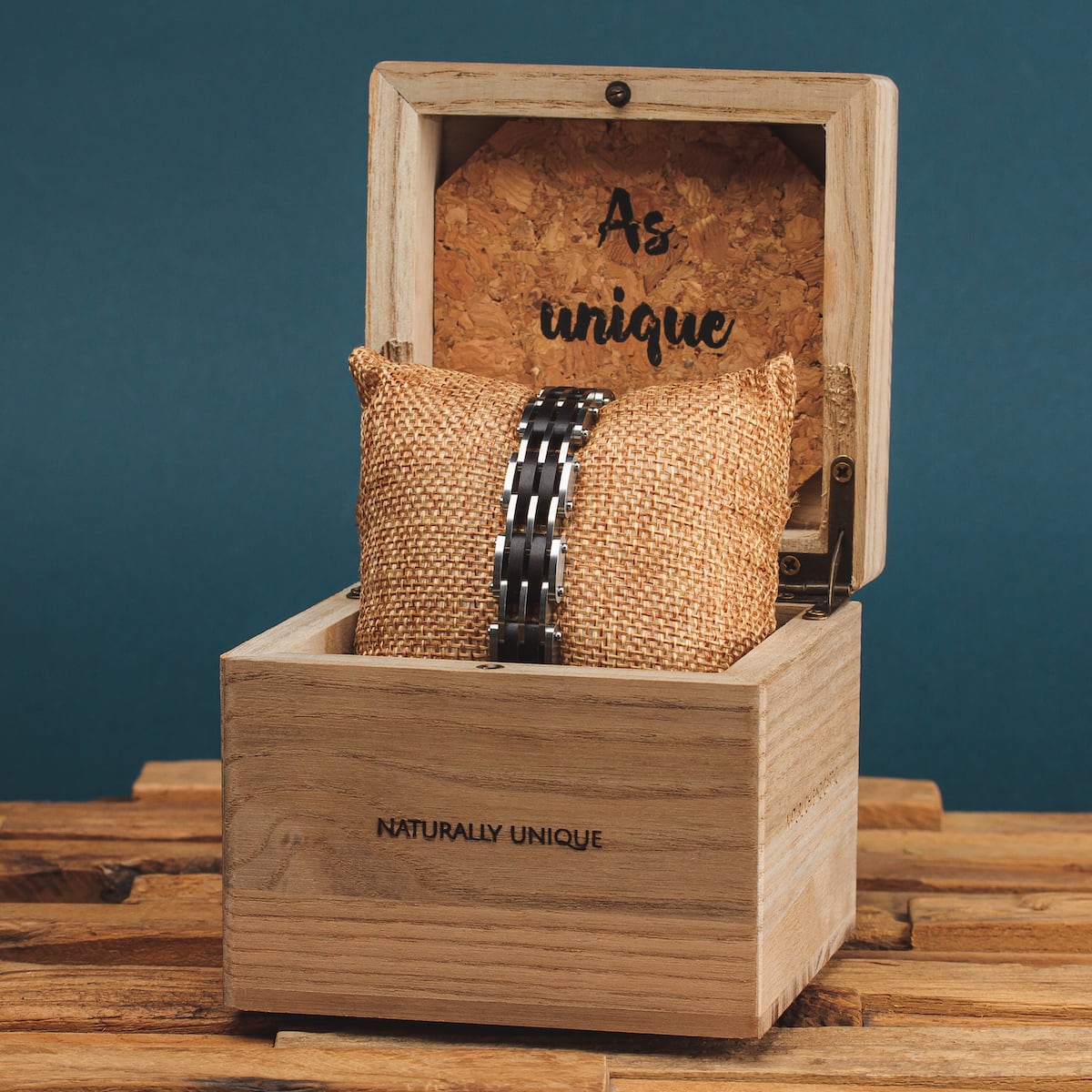 "Adagio" watch in Maple/Silver with a unique wooden box.