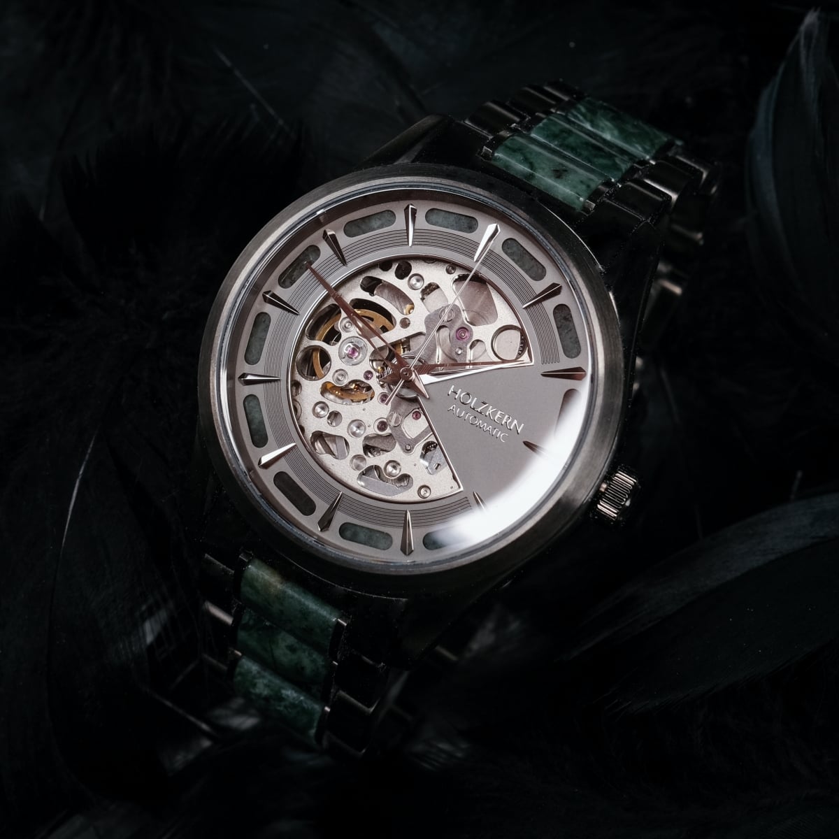 "Acraman" watch with a sophisticated marble and dark grey design.