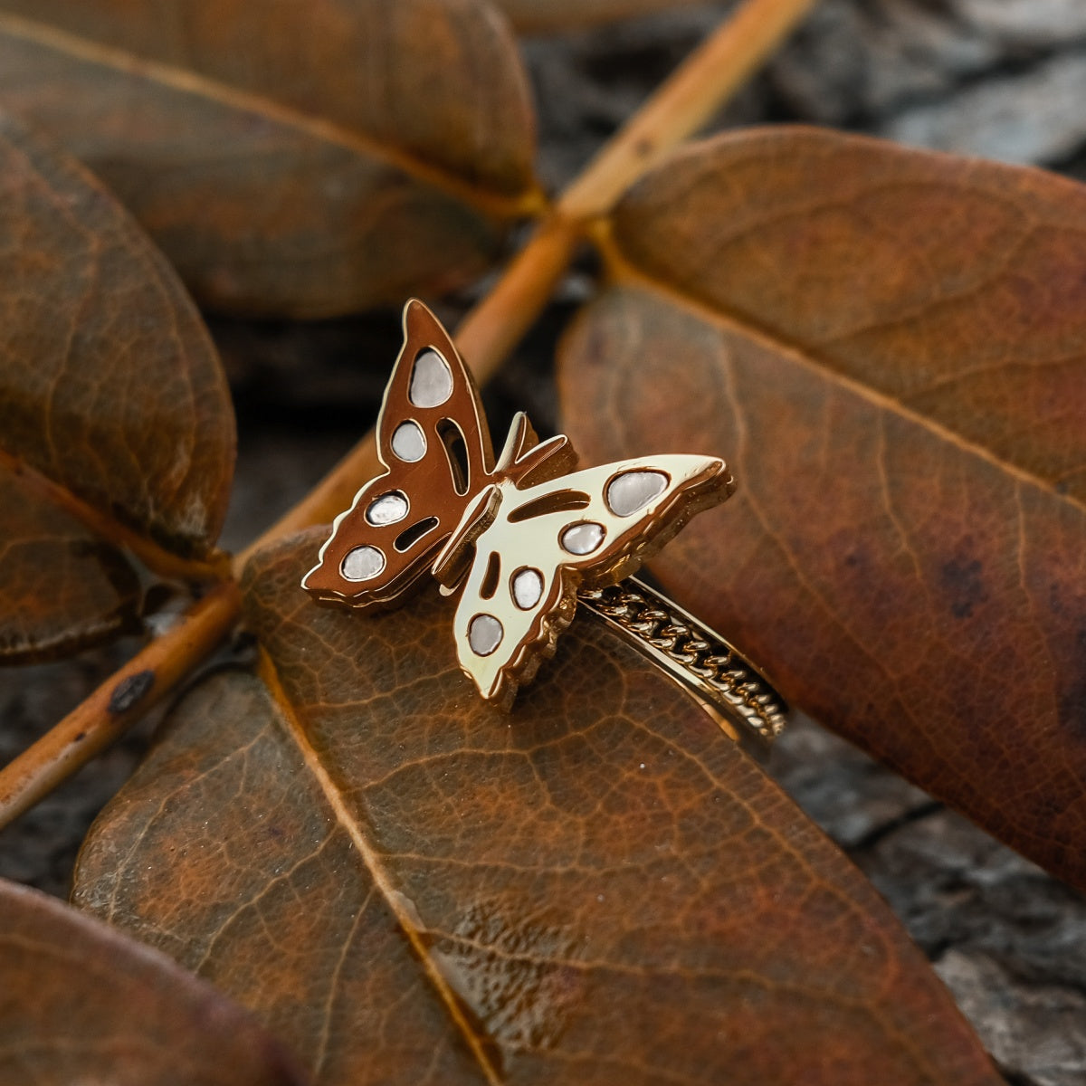 Fritillary Ring (Materassino Bianco/Oro)