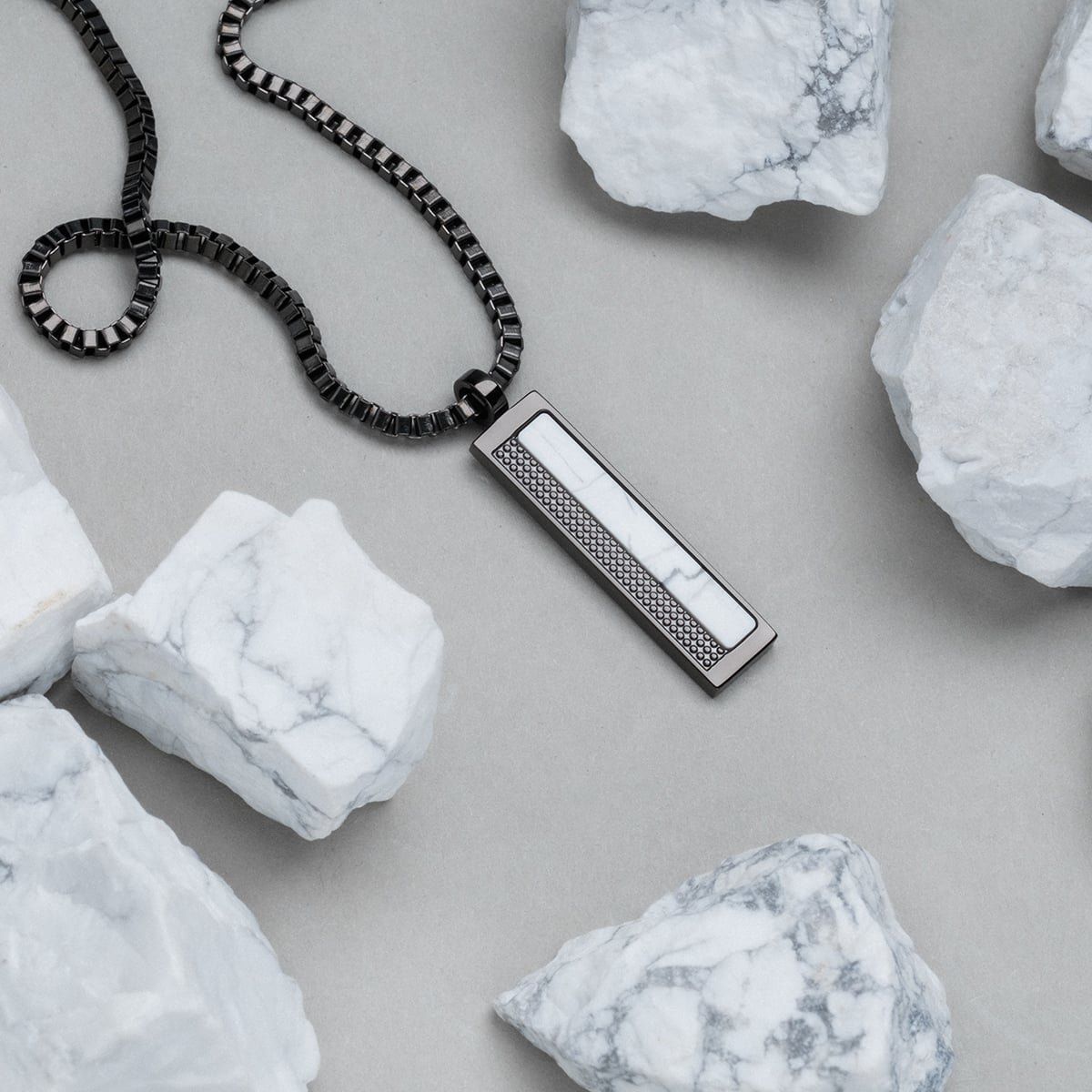Collana Planarity (Marmo/Grigio Scuro)