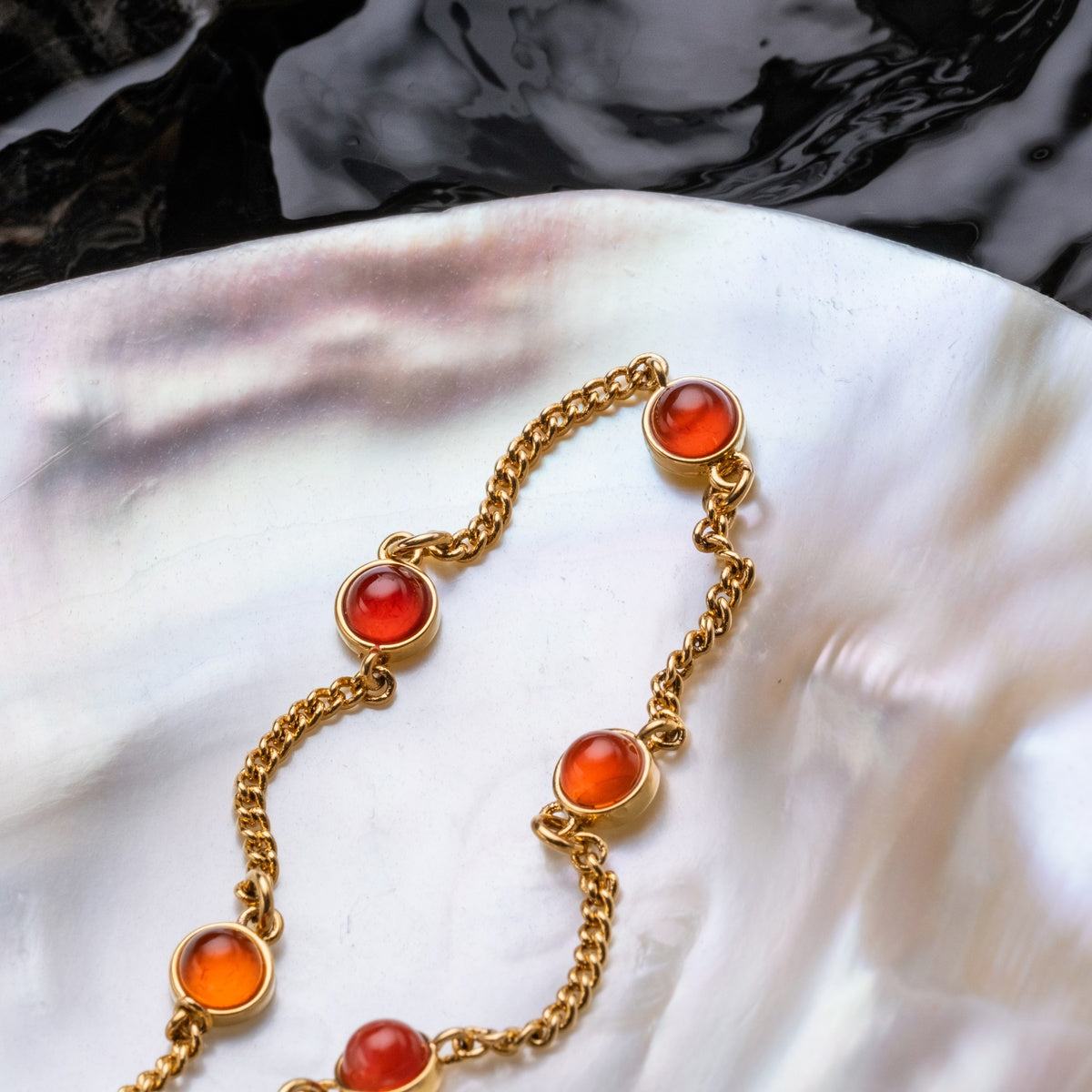 Bracciale Dewdrops (Calcedonio/Oro)