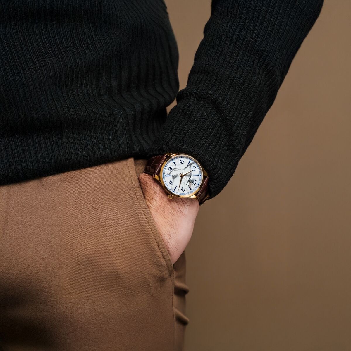 Primetime (Howlite/Oro)