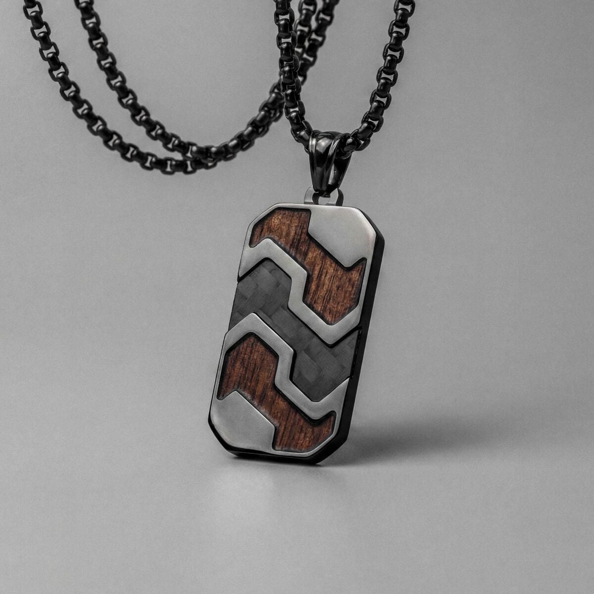 Collana Outlands (Noce/Carbonio)