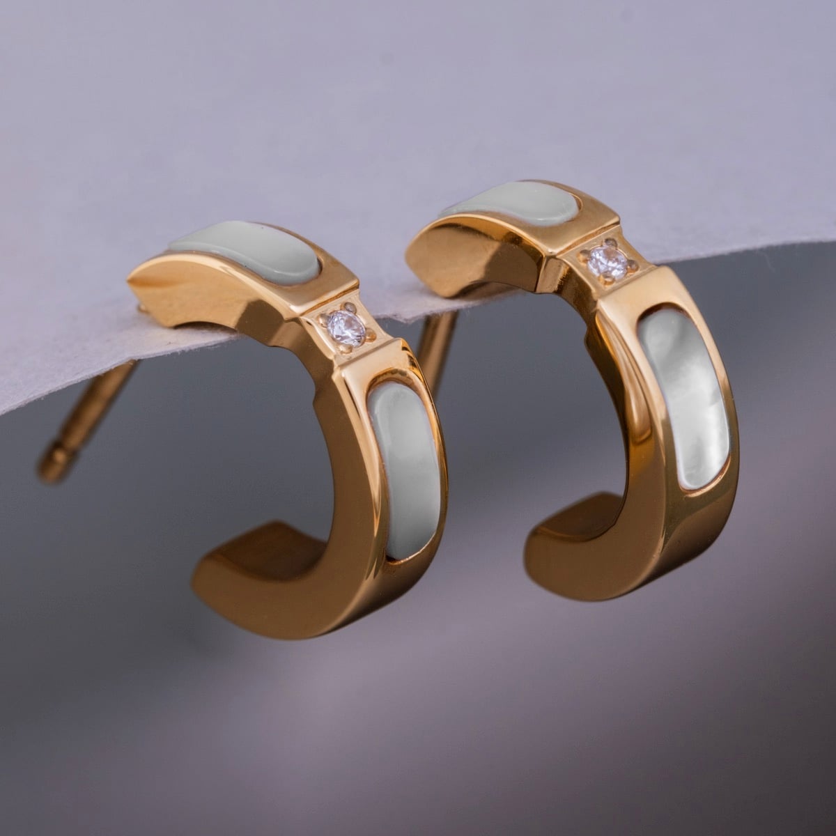 Campania Ohrringe (Perlmutt/Gold)
