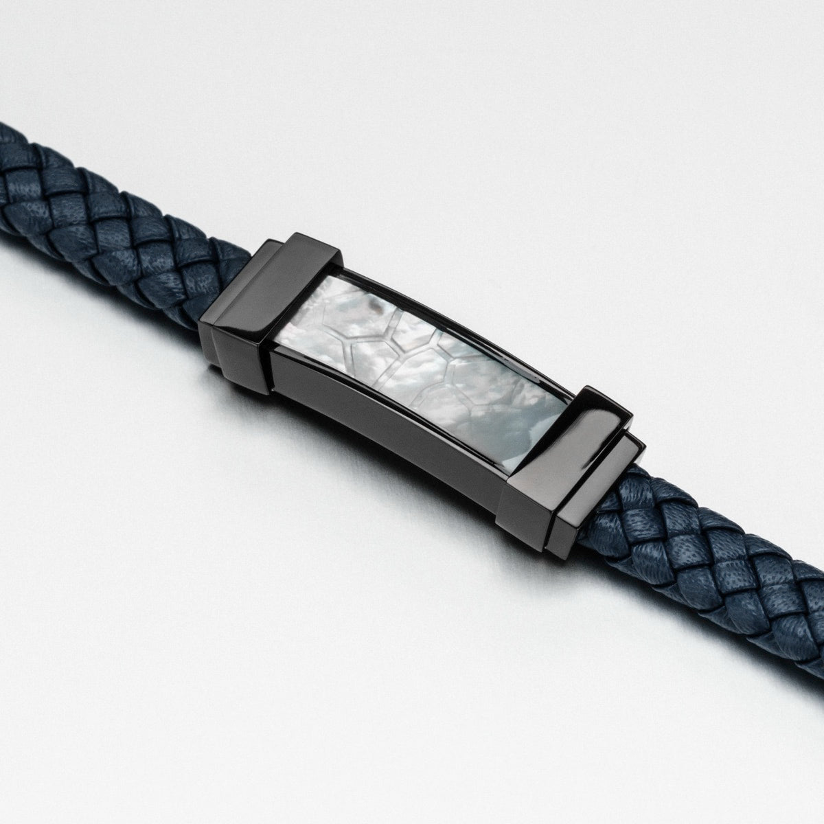 Bracciale Wildrider (Madreperla/Blu)