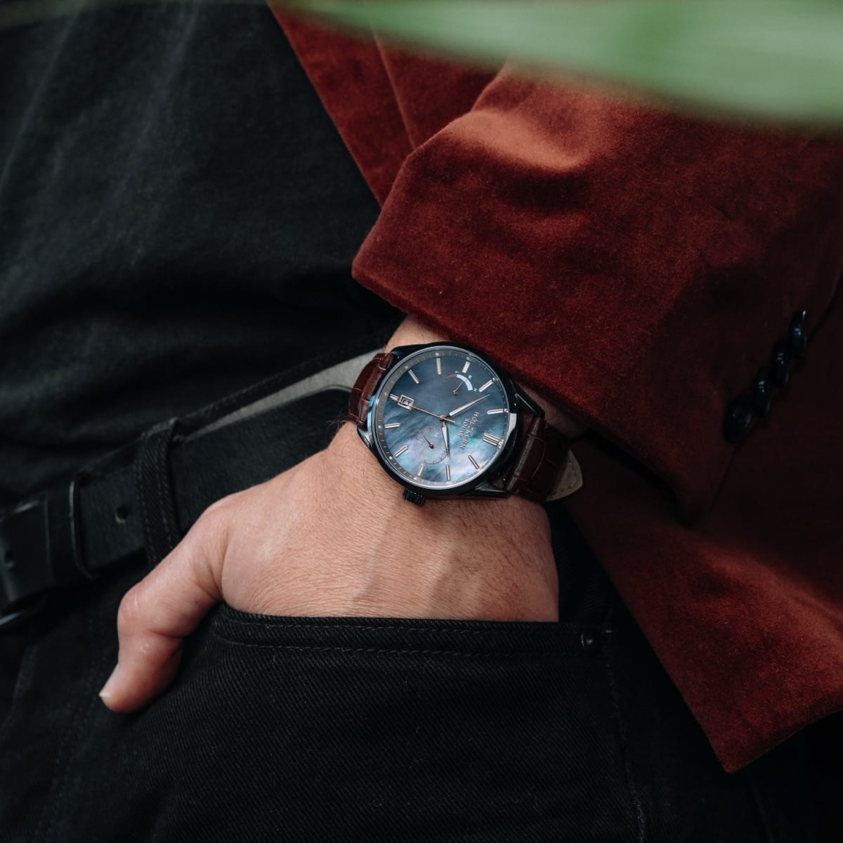 Substantial (Madreperla/Grigio Scuro)