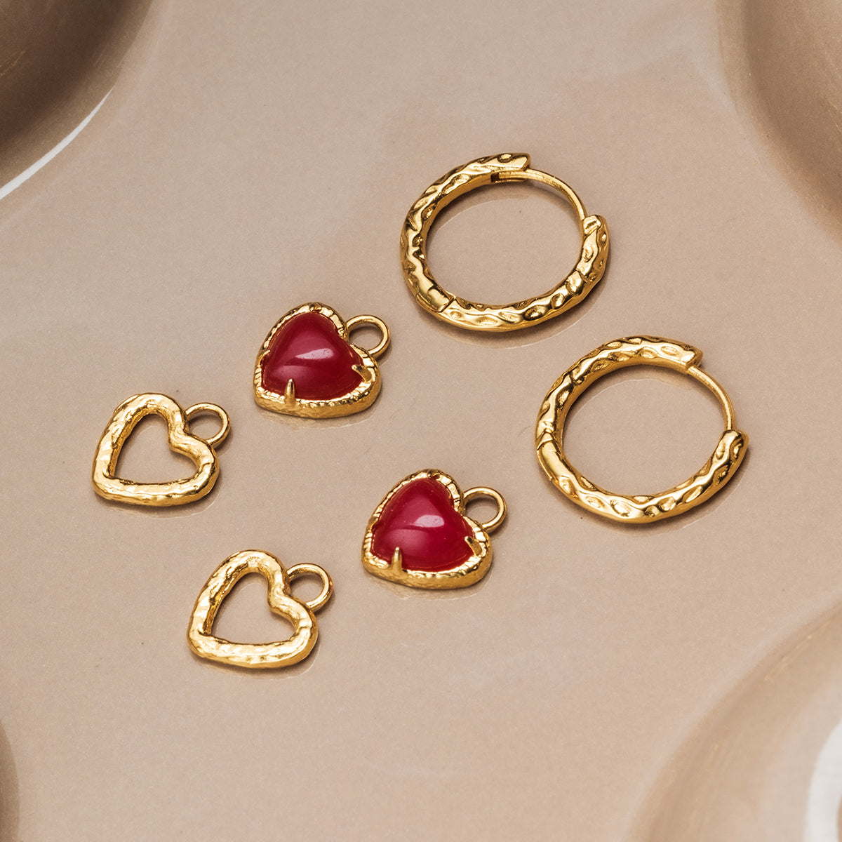 Amorance Ohrringe (Chalcedon/Gold)