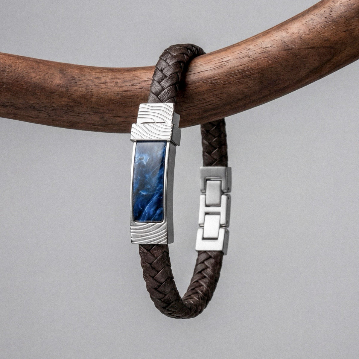 Bracciale Wildrider (Sodalite/Marrone)