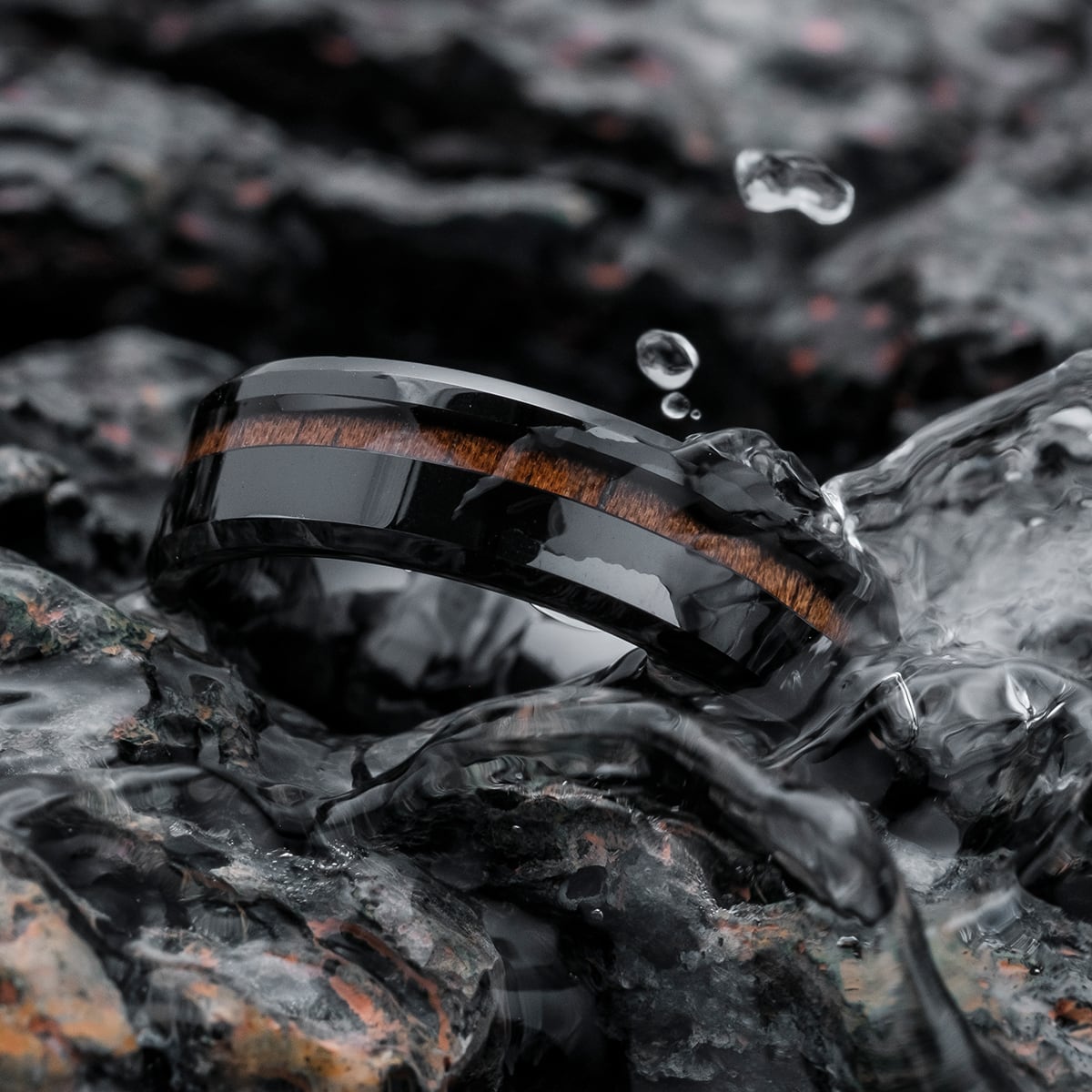 Anello Sumo (Noce/Ceramica)