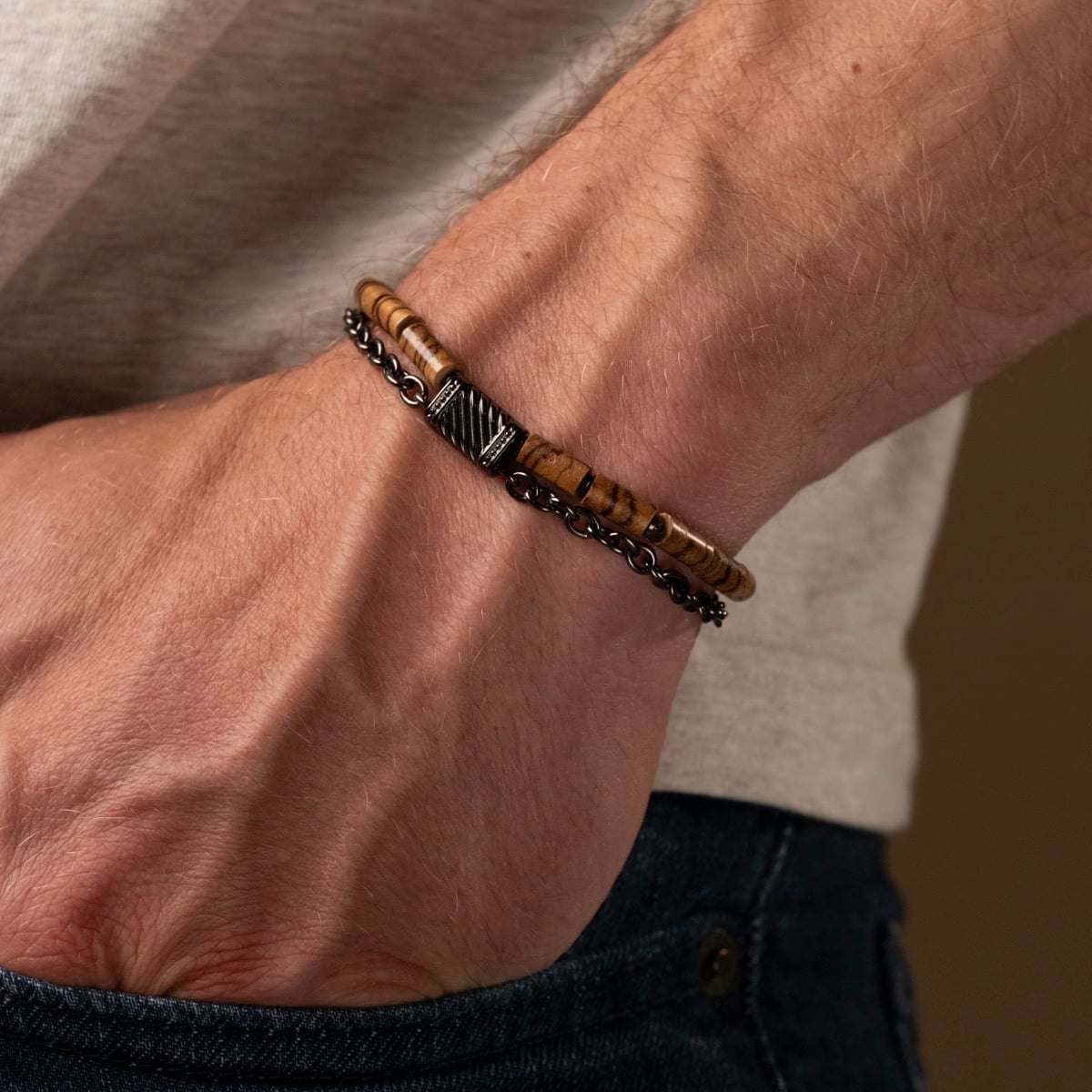 "Supersonic" bracelet, featuring a zebrawood and gray design, showcasing an elegant and modern style.