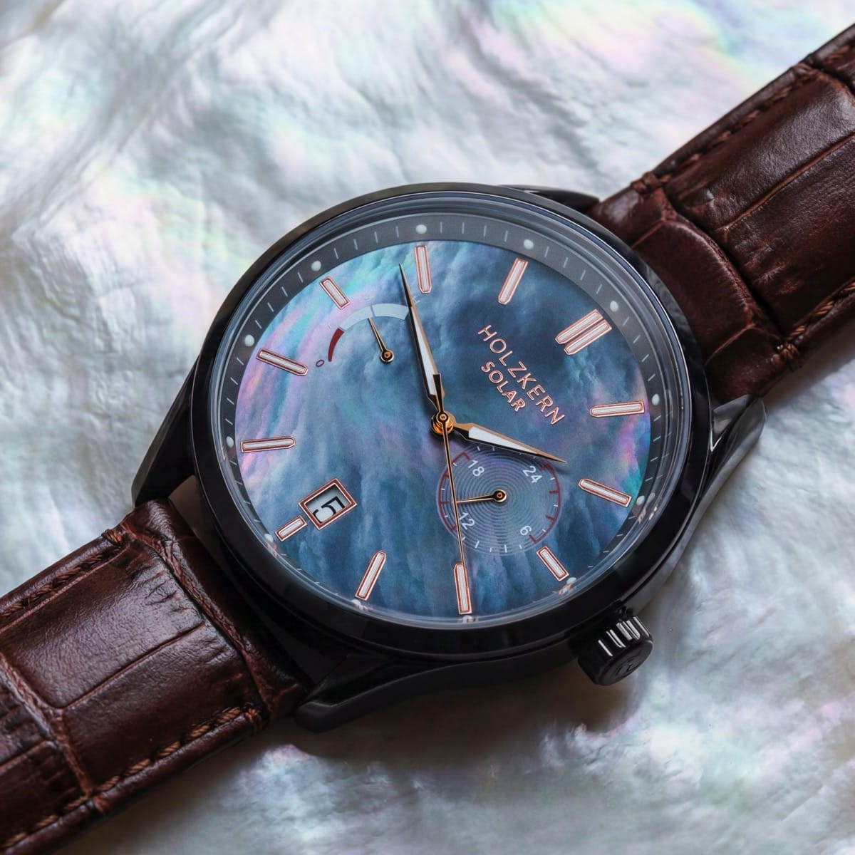 Substantial (Madreperla/Grigio Scuro)
