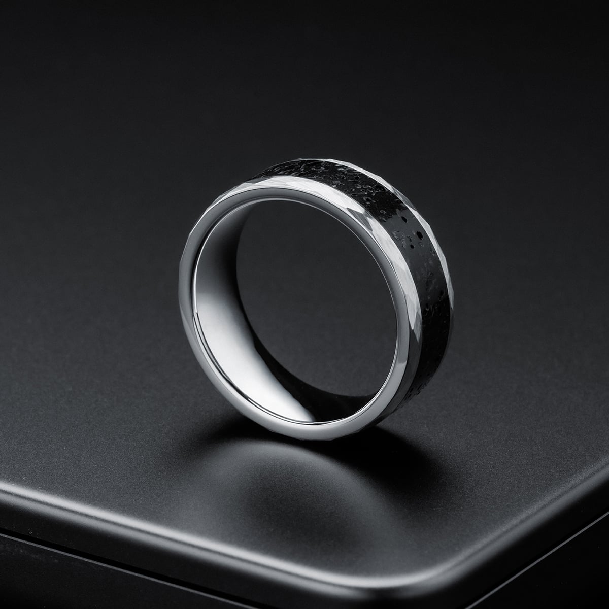 Sumo Ring (Lava/Tungsten)